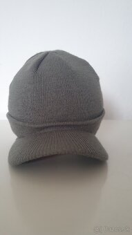 Predám - detska zimna ciapka so siltom - 2