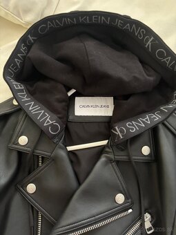 Predam bundu calvin klein - 2