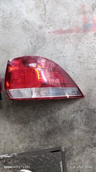 Zadné svetlá Volkswagen golf 6 variant - 2