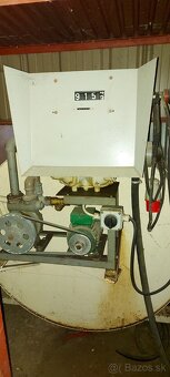 Nádrž na naftu - 2