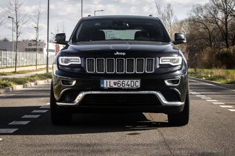 Jeep Grand Cherokee 3.0L V6 TD Summit A/T - 2