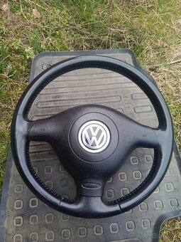 Volant Volkswagen Passat - 2