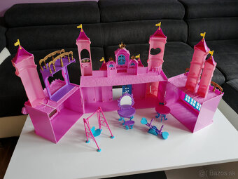 Zámok pre princezné - 2