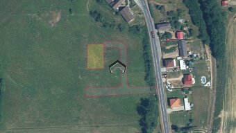 Na predaj pozemok v obci Podzámčok - 2