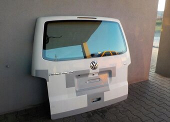 Zadne dvere VW T5 - 2