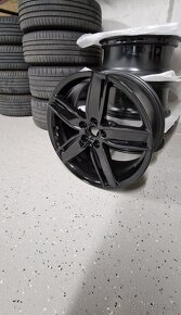 Audi Skoda volkswagen Seat original disky R19 19"A3 S3 - 2