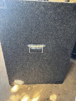 Skelet subwoofer - 2