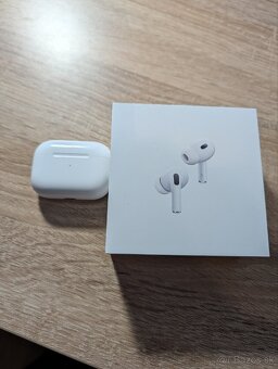 Apple AirPods Pro ( 2.generácie ) - 2