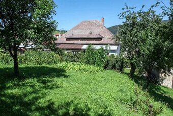 Veľký dom s pozemkom – Valaská Belá - 2