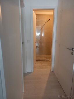 Predám byt 62m2; záhrada 53m2,parkov.miesto, RAJKA Maďarsko - 2