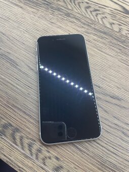 iPhone SE (2022) 64GB - 2