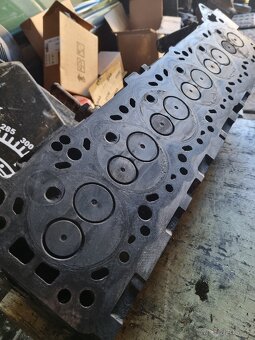 Hlava nissan patrol y60 2,8 - 2