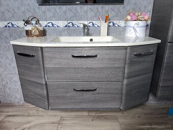 Kupelnovy nabytok - 2