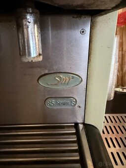 Ponúkam na predaj pákový kávovar - 2