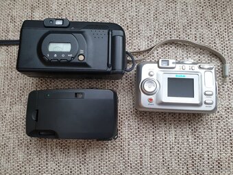 Predám staré fotoaparáty - 2