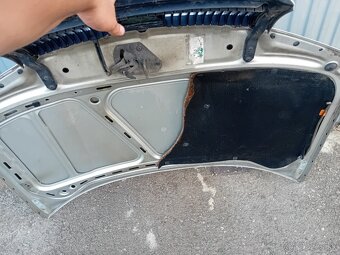 Predam prednu kapotu ,naraznik škoda fabia 1 - 2