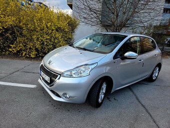 Peugeot 208 1,2 PureTech Style - 2