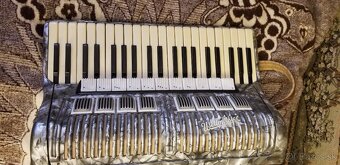 Akordeon WELTMEISTER - 2