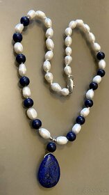 Náhrdelník z pravých perál 7-8 mm a lapis lazuli - 2