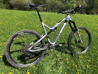 Commencal meta am v4.2 2018 XLko 27,5 kolesa - 2