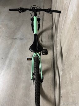 Juniorský horský bicykel 27,5" kolesa Specialized - 2
