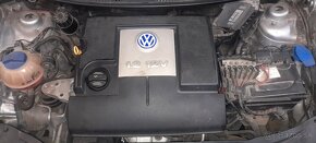 VW polo 1,2 b 76tis km - 2