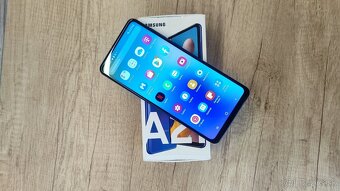 Samsung Galaxy A21s BLUE - super stav - 2