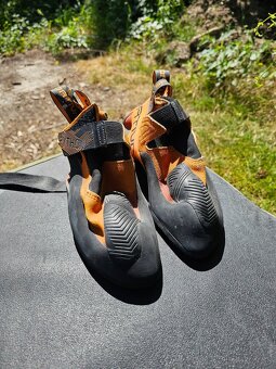 Lezečky La Sportiva Python veľ. 40 - 2