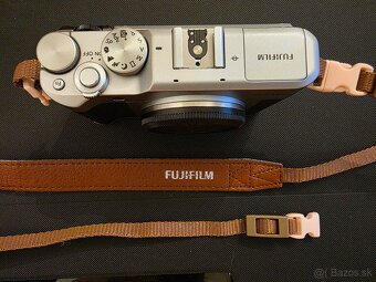 Fujifilm X-A5 telo - 2