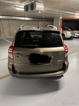 Toyota RAV4 2010 - 2