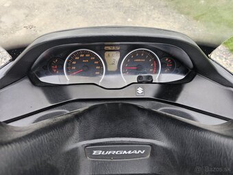 Suzuki Burgman 400 K7 - 2