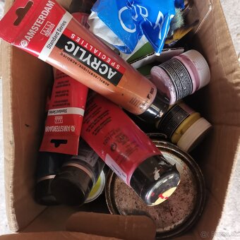 darujem maliarske potreby - 2