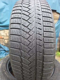 Ponúkam 2 zimné pneumatiky Continental Win 235/55 R20 - 2