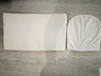 Antirefluxný vankúš pre bábätká - 2