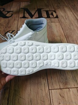 Biela pracovná obuv - 2