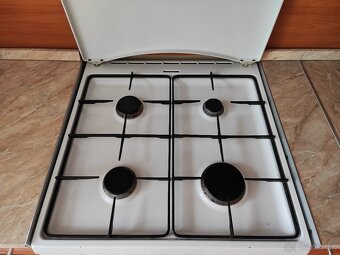 Plynový sporák - 2