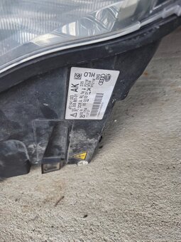 Audi A6 C6 Svetlá - 2