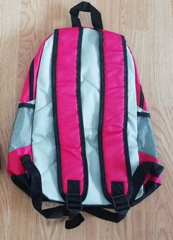 batoh úplne nový objem 13L - 2