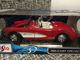 MODEL CHEVROLET CORVETTE 1957 1:18 - 2