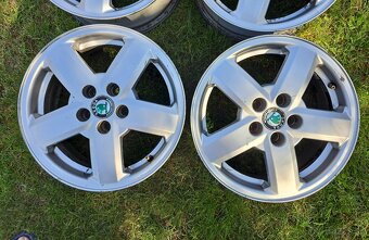 5x100 R15 Škoda - 2