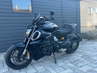 Ducati Diavel V4 rv 2024 - 2