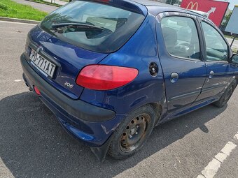 Peugeot 206 - 2