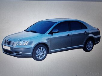 Toyota Avensis zadné svetlá - 2