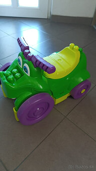 Odrážadlo - Mega Bloks Zberač kociek - 2
