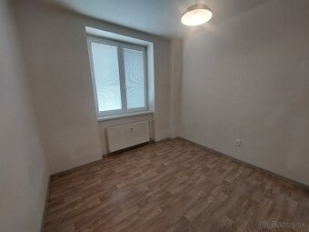 Prenajmem garsónku v centre Zvolena - 2