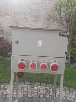 Stavebný rozvadzac - 2