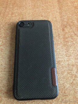 iPhone 7 – 128 GB – nová batéria – 100 % zdravie – čierny - 2