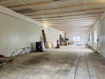 VÝROBNÁ HALA NA PRENÁJOM 400 M2 + 3000 M2 POZEMOK,... - 2