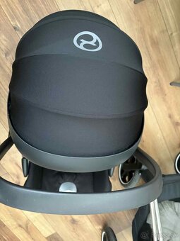 Cybex Cloud T + základňa - 2