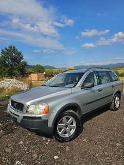 Volvo XC90 - 2